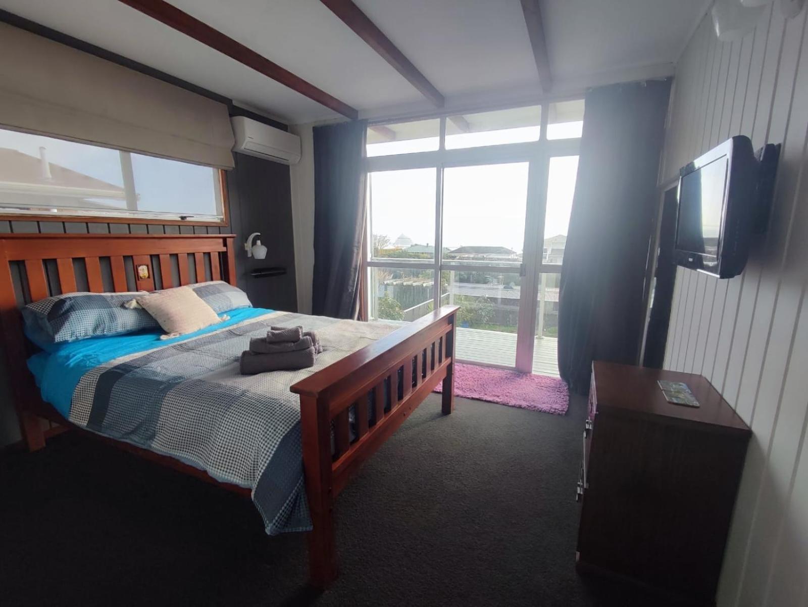 Home With Sea Views New Plymouth Exterior foto