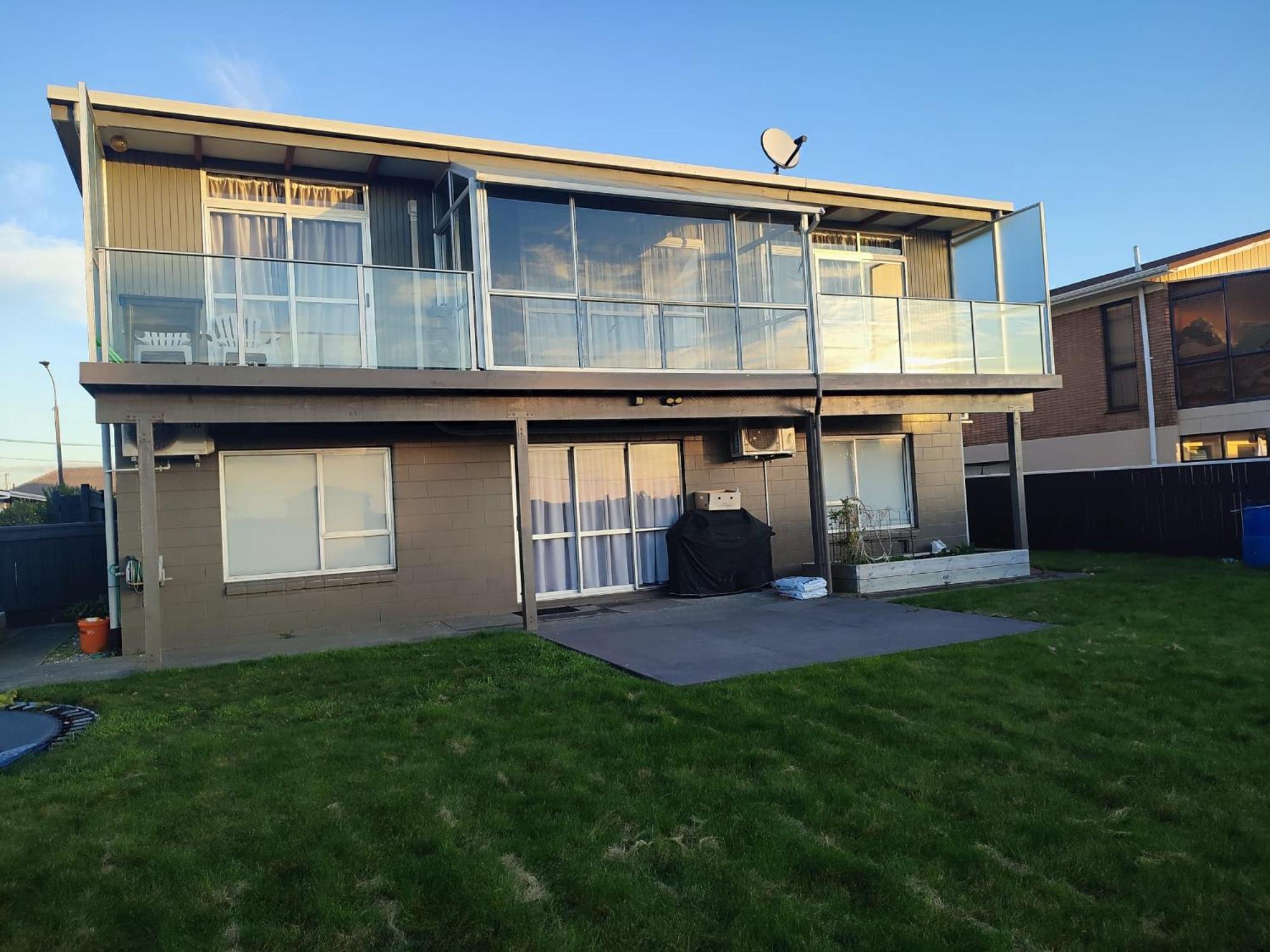 Home With Sea Views New Plymouth Exterior foto